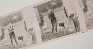 cca 1972 Erotikus és pornográf fotónegatívok, 12 felvétel 1 tekercsen, 5,5x5,5 cm