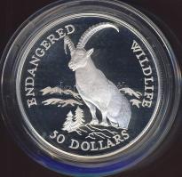 Cook szigetek 1991. 50$ Ag "Veszélyeztetett állatvilág - hegyi kecske" T:PP