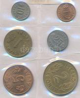 Izland 1966. 1e + 5a + 10a + 25a + 1K + 2K Lucky Coin Iceland fóliacsomagolásban T:1-,2 Iceland 1966. 1 Eyrir + 5 Aurar + 10 Aurar + 25 Aurar + 1 Kronur + 2 Kronur in Lucky Coin Iceland foil packing C:AU,XF