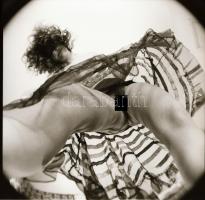 cca 1979 Ha a lányok akcióznak, szolidan erotikus felvételek, 9 db vintage negatív, 4,5x6 cm és 6x6 ...