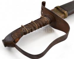 cca 1890 Gyalogsági szablya. Solingeni jelzéssel. Sérült bőr hüvellyel. Rézveretekkel. / Cavalry swo...