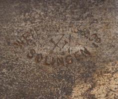 cca 1890 Gyalogsági szablya. Solingeni jelzéssel. Sérült bőr hüvellyel. Rézveretekkel. / Cavalry swo...