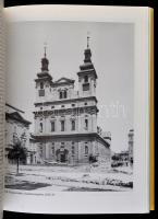 Magyarország építészetének története. Írták: Farbaky Péter, Ferkai András, Gerle János, Kelényi Györ...