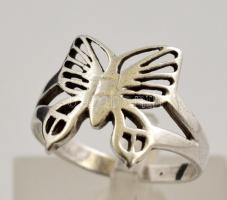 Ezüst(Ag) pillangós gyűrű, jelzett, méret: 55, nettó: 2,8 g