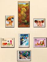 ENSZ BÉCS / UNITED NATIONS VIENNA  1979-1992 gyűjtemény párhuzamosan postatiszta, bélyegzett előnyomott albumban, benne kisívek,  hozzá kevés FDC / Mint and used paralell collection in album with minisheets + some FDCs  (Mi.EUR 345.-)