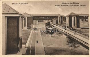 Hannover-Anderten, Hindenburg-Schleuse, Grösste Binnenschiffahrts Schleuse Europas /  largest inland waterway lock in Europe