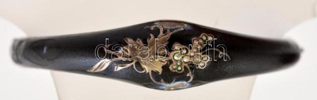 Ezüst(Ag) zománcozott gyászkarkötő, jelzett, sérült, 5,5x6,5 cm, bruttó: 13,3 g