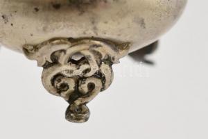 Ezüst(Ag) monogramos fűszertartó párban, jelzett, d: 5 cm, m:  3,5 cm, nettó: 74 g