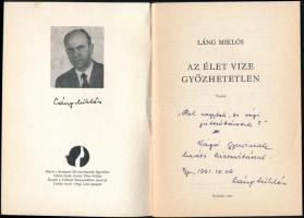 Láng Miklós: Az élet vize győzhetetlen. Versek. Bp., 1990, Budapesti Művészetbarátok Egyesülete. A s...