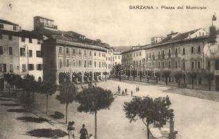 Sarzana, Piazza del Municipio / Municipal square