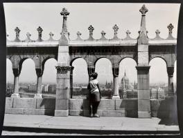 cca 1970 Budapest 15 db nagyméretű jól komponált, igényes fotó, hidak, műemlékek, életképek, 30x24 c...