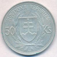 Szlovákia 1944. 50K Ag "Függetlenség 5. évfordulója" T:1-,2
Slovakia 1944. 50 Korun Ag &q...