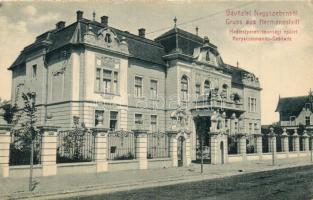 Nagyszeben, Hermannstadt, Sibiu; Hadtestparancsnoksági épület. W. L. 58. Kiadja Budovszky L. / Korpscommando-Gebäude / K.u.K. military corps headquarters (kopott sarkak / worn corners)