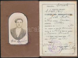 1937 Román fényképes személyi igazolvány, okmánybélyegekkel / 1937 Romanian ID
