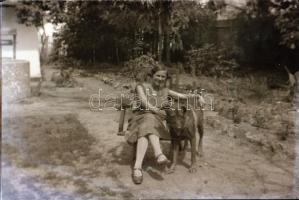 Vegyes fotónegatív tétel, kb. 40 db, 6x6 és 6x9 cm