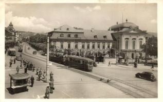 1849 Pozsony, Pressburg, Bratislava; Hodzovo nám, Stefánikova ul. / Hodz tér, Stefánia utca, villamos, újságárus, automobilok / street, square, tram, newspaper shop, automobiles