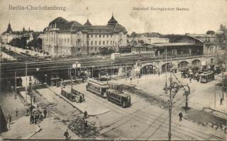 Berlin-Charlottenburg, Bahnhof Zoologischer Garten / Zoological garden railway station, trams (fl)