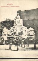 Budapest V. Gizella tér (ma Vörösmarty tér), Vörösmarty Mihály szobor