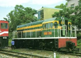 25 db modern külföldi vasút, vonat motívumlap / 25 modern Worldwide trains and railways motive cards