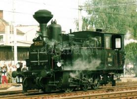 25 db modern külföldi vasút, vonat, gőzmozdony motívumlap / 25 modern Worldwide trains and railways,...