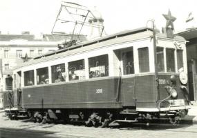10 db modern HÉV, BHÉV és metró motívumlap / 10 modern  Hungarian metro, urban railways motive cards