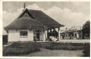 Horvátjárfalu, Jarovce; London-Isztambuli Transzkontinentális út magyar határa, IBUSZ kioszk / border station