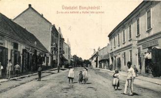Bonhyád, Zárda utca, Bal felől a Hoffer-féle üzlet, Hirschfeld Testvérek üzlete. Kiadja Hoffer József (kopott élek / worn edges)