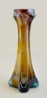 Irizáló fújt üveg váza, alján apró csorbával, jelzés nélkül, m:34 cm