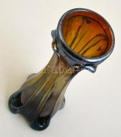 Irizáló fújt üveg váza, alján apró csorbával, jelzés nélkül, m:34 cm