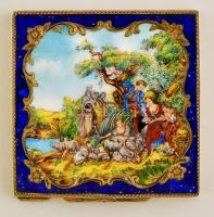 Ezüst(Ag) púdertartó doboz, zománc díszítéssel, jelzett, 7,5x7,5x1 cm, bruttó: 116,5 g