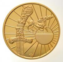 1993. "Atilla Isten Kardja Ősbemutató 1993. Aug. 20." aranyozott emlékérem (42,5mm) T:1