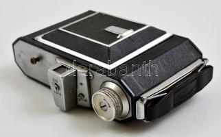 cca 1947 Welta Weltax 6x6 fényképezőgép, Trioplan 1:2.9/75 objektívvel, Weston Master IV fénymérővel...