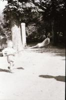 1958 Balatonszárszón készült privát felvételek, 72 db szabadon felhasználható vintage negatív, 24x36...