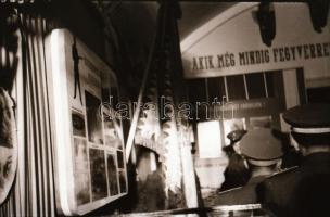 cca 1949 Katonai ünnepség a budai várban, visszafoglalásának jubileuma alkalmából, 31 db szabadon fe...