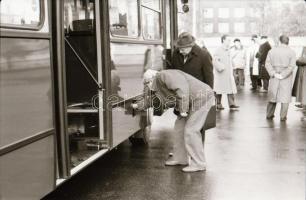 1992. december 16. Budapest, BKV, új autóbuszok átadása, a járművek kívül-belül + buszmosó szerkezet...