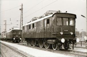 1982 Villamos mozdonyok, 24 db szabadon felhasználható vintage negatív, 24x36 mm