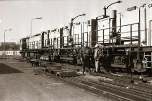 1992. november 6. Budapest, síncsiszoló szerelvény a BKV-nál, 31 db szabadon felhasználható vintage ...