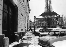 1986. március 3. Budapesti városképek - sikló építése, Hadik szobor, Felszabadulás tér, Nyugati pu.,...