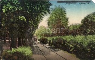 26 db régi magyar és történelmi magyar városképes lap, közte  3 modern fotó. vegyes minőség / 26 pre...