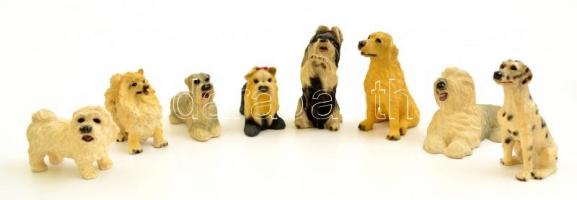Kutyafigurák, műanyag, 8 db, az egyik fülén lepattanás, m: 6 és 9 cm között