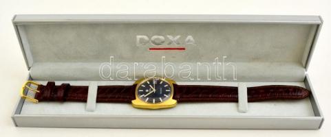 Roamer Searock mechanikus, naptáras karóra szép számlappal, bőr szíjjal, működő állapotban, Doxa tok...