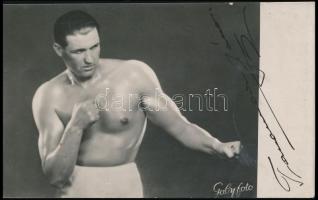 cca 1940 Tanamár János nehézsúlyú bajnok bokszoló saját kézzel aláírt fotólapja