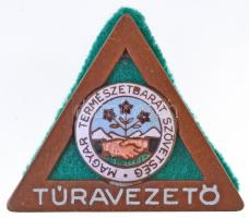 ~1950. Magyar Természetbarát Szövetség - Túravezető zománcozott fém jelvény (35x42mm) T:2