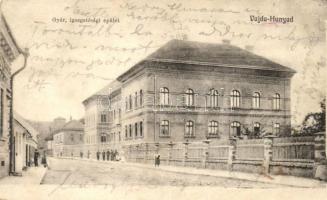 Vajdahunyad, Hunedoara; gyár igazgatósági épülete, utca. Kiadja Spörl Gusztáv / factory directorate, street (EK)