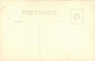 ~1910 Kiss József magyar költő, szerkesztő, a Petőfi Társaság tagja. / Hungarian poet and editor. Or...