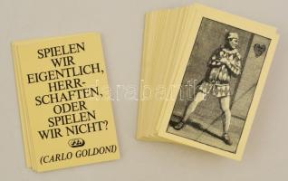 cca 1976 Carlo Goldoni: Két úr szolgája, kártyapakli,1720-as kártya reprodukciója, 52+7 lapos. Német nyelven. Jó állapotban./ cca 1976 Carlo Goldoni: "Der Diener Zweier Herren" ("Servant of Two Masters." cards, 52+7 cards, in german language. Modern reproduction of the original card from 1720. In good condition.