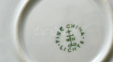 Porcelán kaspó, matricás, jelzett, apró kopásokkal, m: 12,5 cm