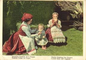 2 db régi MEFHOSZ magyar népviseletes motívumlap / 2 pre-1945 Hungarian folklore motive cards