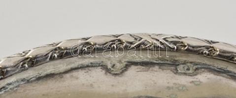 Ezüst (Ag.) áttört tálka, jelzett, d: 20 cm, nettó 195,8 g