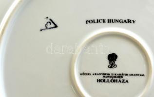 Hollóházi Szász Endre tervezte tányér, matricás, jelzett, apró kopásokkal, d: 20 cm